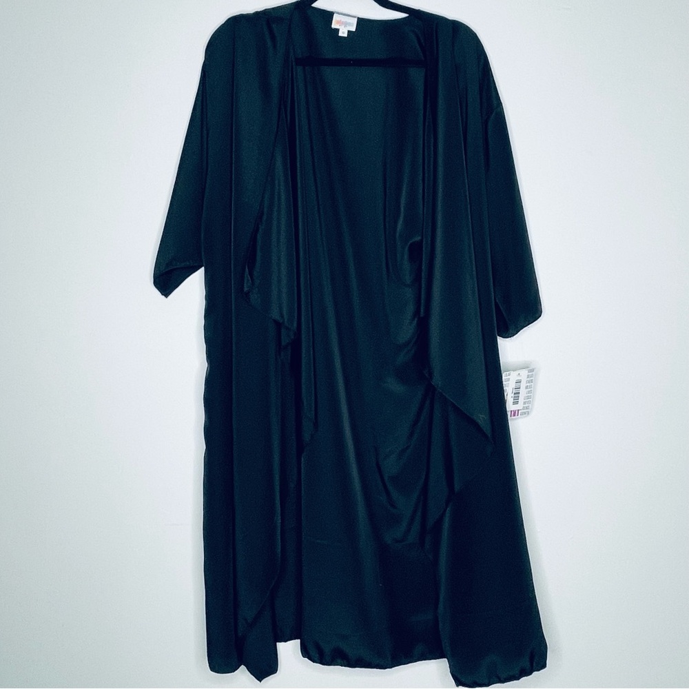LuLaRoe “Shirley” black lightweight open jacket/Kimono/Coverup NWT Size Medium
